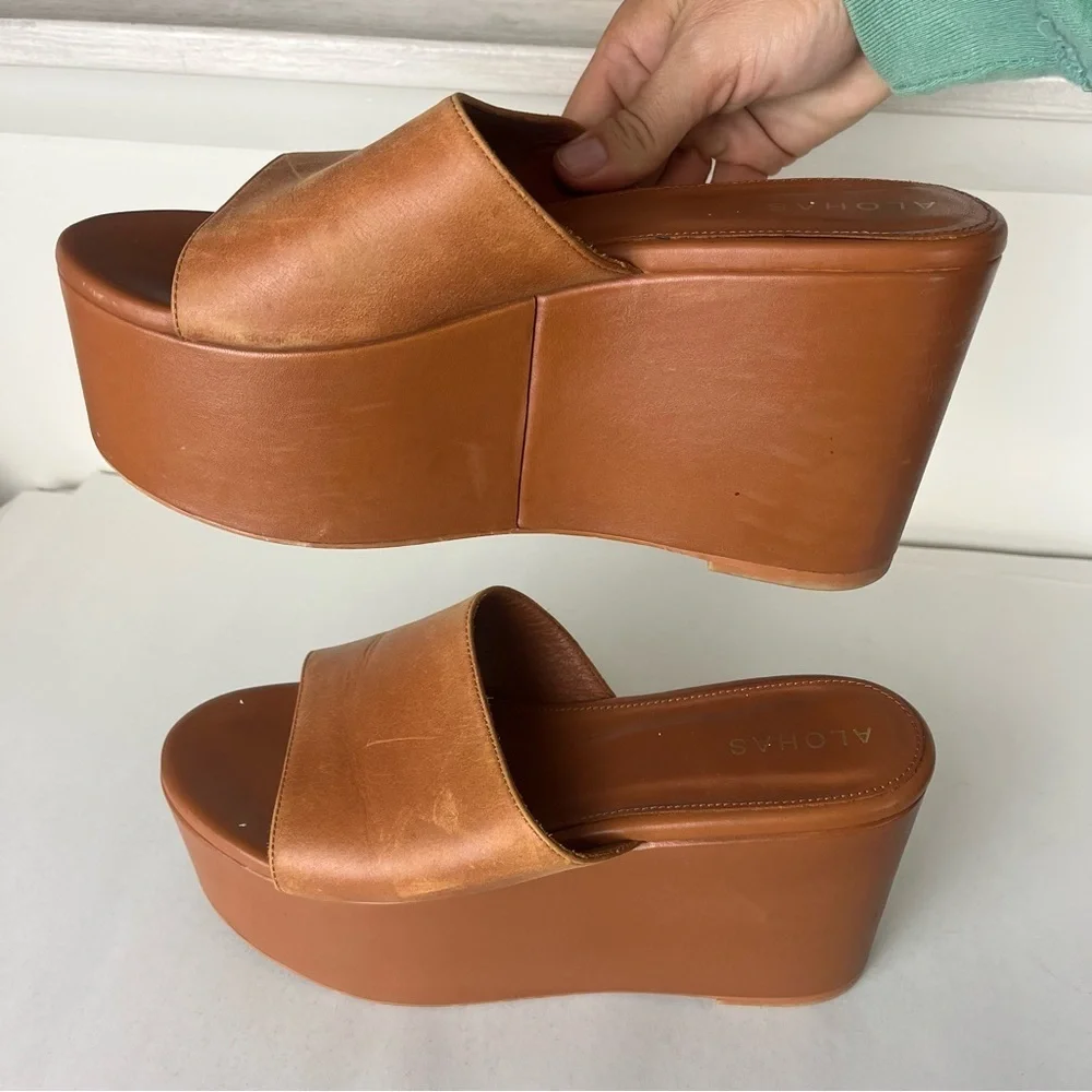 ALOHAS leather upper